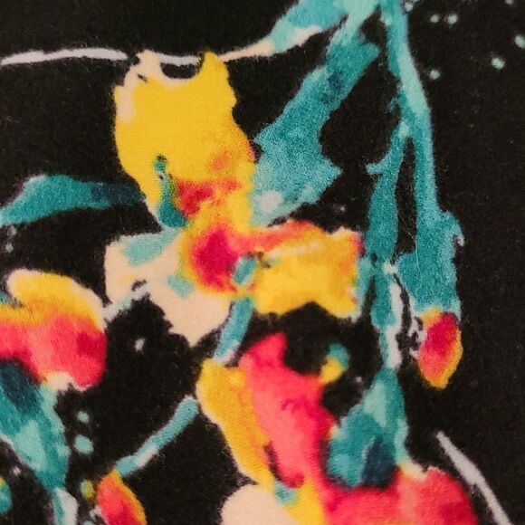 ‼️SALE‼️ Lularoe Women's Leggings - ONE SIZE - Picture 2 of 4